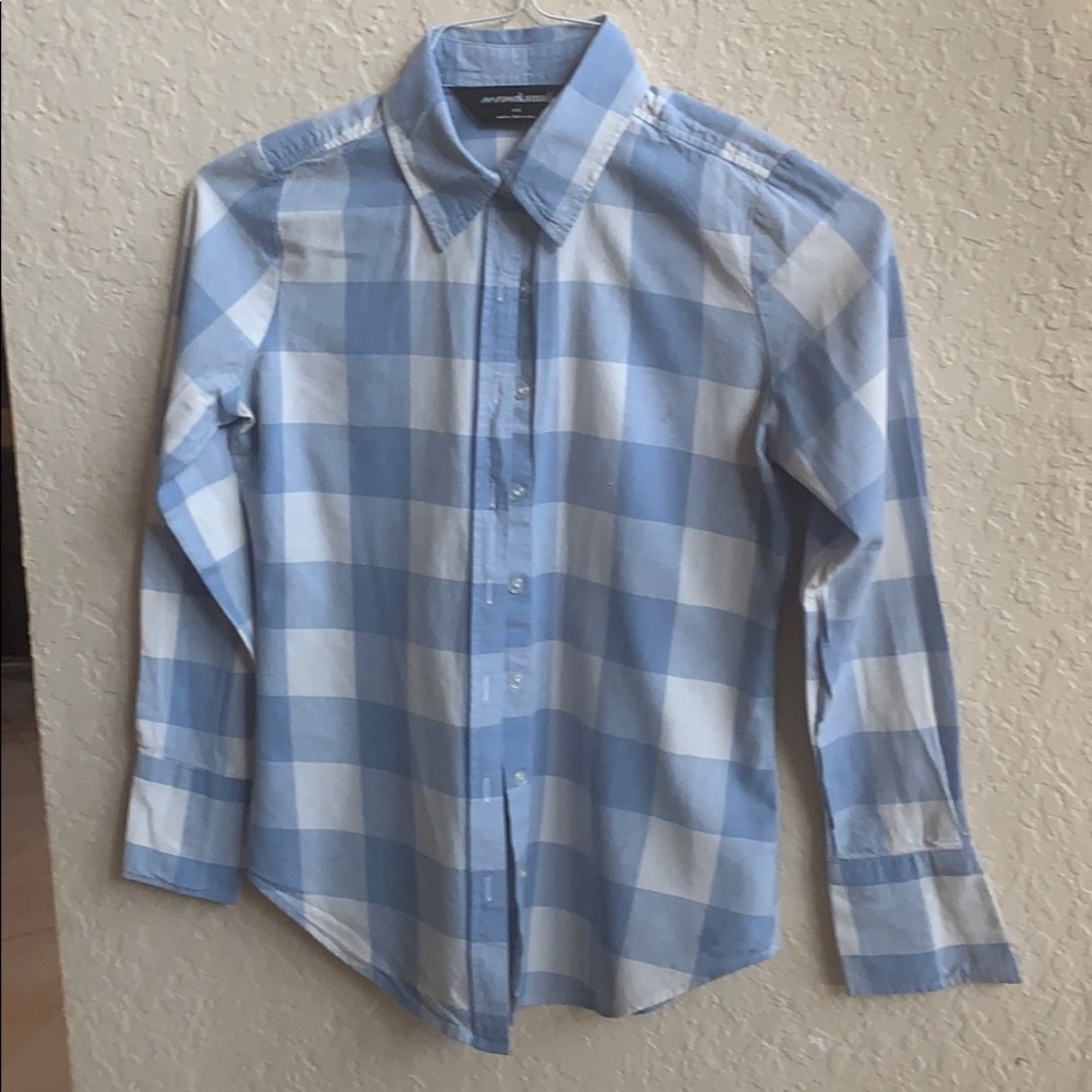Blue and whit button down shirt